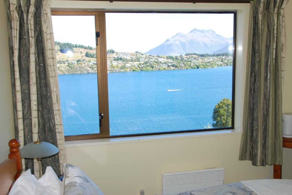Larch Hill Bed & Breakfast Queenstown Kamer foto